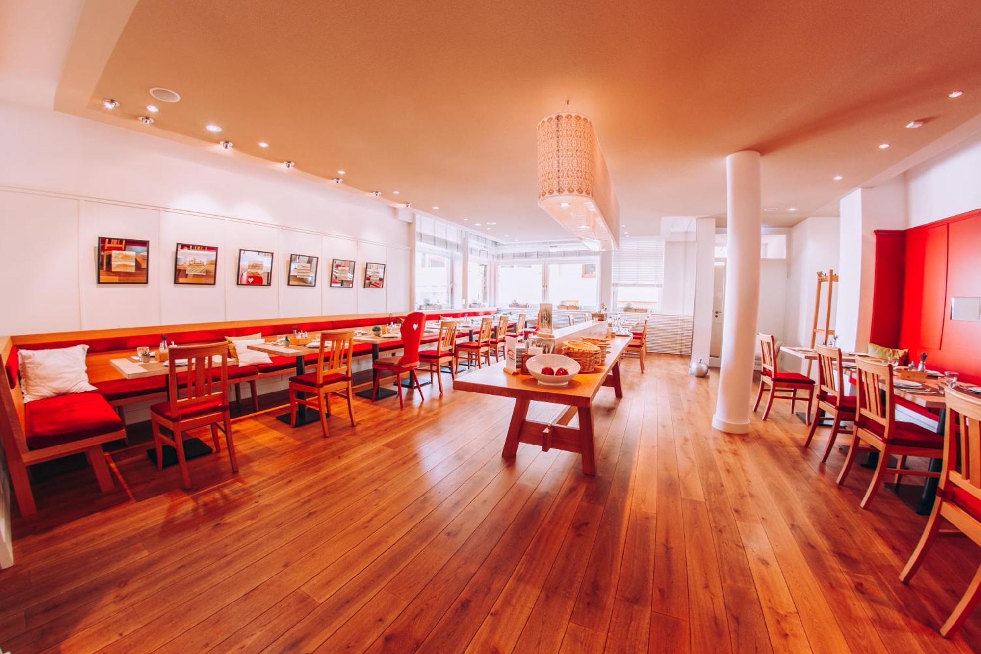 Hotel Zum Ochsen 오베스텐펠드 외부 사진